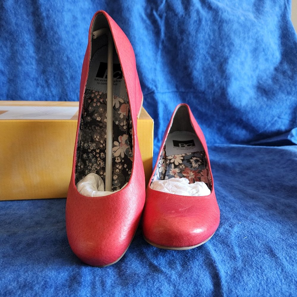 That'll be the day - Red leather heels, size 7.5